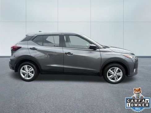 Used 2024 Nissan Kicks S FWD image 2