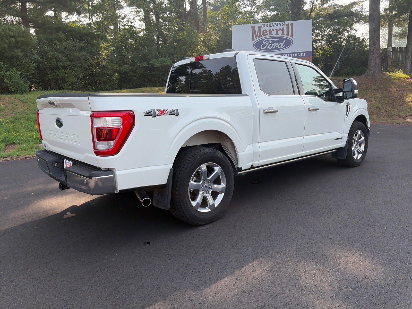 Used 2022 Ford F150 Lariat w/ Equipment Group 502A High AWD/4WD image 6