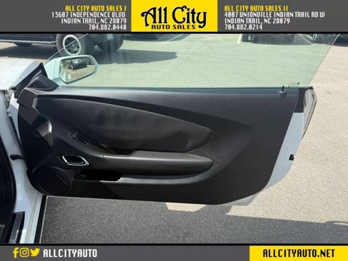 Used 2013 Chevrolet Camaro LT RWD image 14