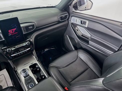 Certified 2022 Ford Explorer ST w/ Equipment Group 401A image 25