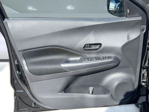 New 2025 Nissan Kicks Play S image 20