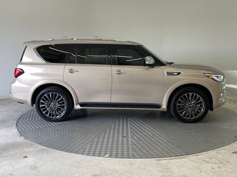 Used 2024 INFINITI QX80 Sensory w/ Cargo Package image 7