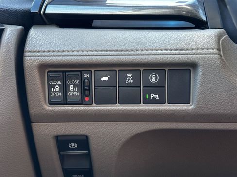 Certified 2024 Honda Odyssey Elite image 28