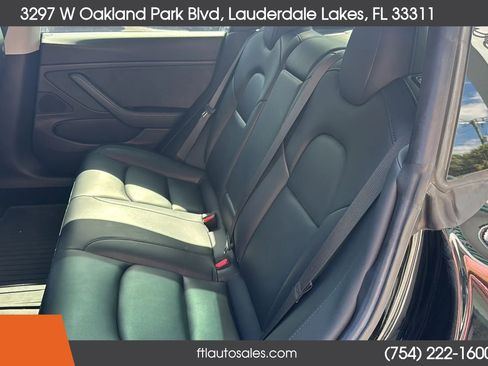 Used 2019 Tesla Model 3 Long Range image 25