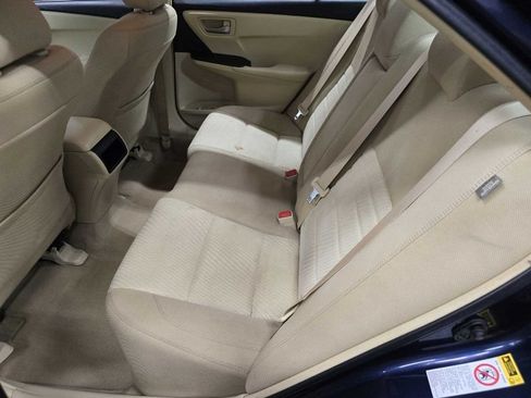 Used 2016 Toyota Camry LE FWD image 8