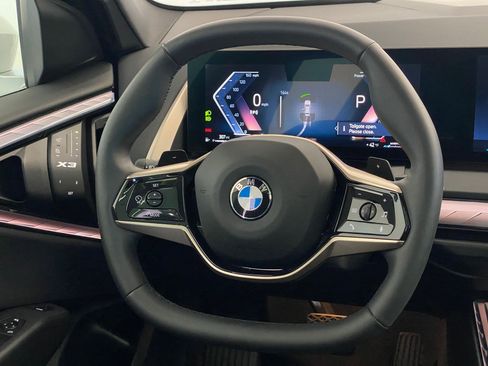 Used 2025 BMW X3 xDrive30i w/ Convenience Package image 16