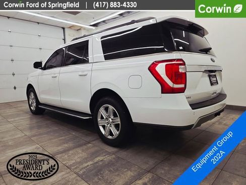 Used 2020 Ford Expedition Max XLT w/ Equipment Group 202A AWD/4WD image 3