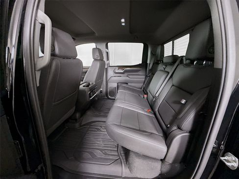 New 2026 GMC Sierra 1500 Elevation w/ Elevation Premium Package AWD/4WD image 18