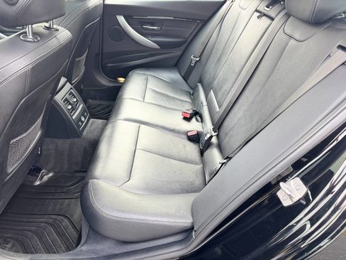 Used 2017 BMW 330i xDrive Wagon image 7