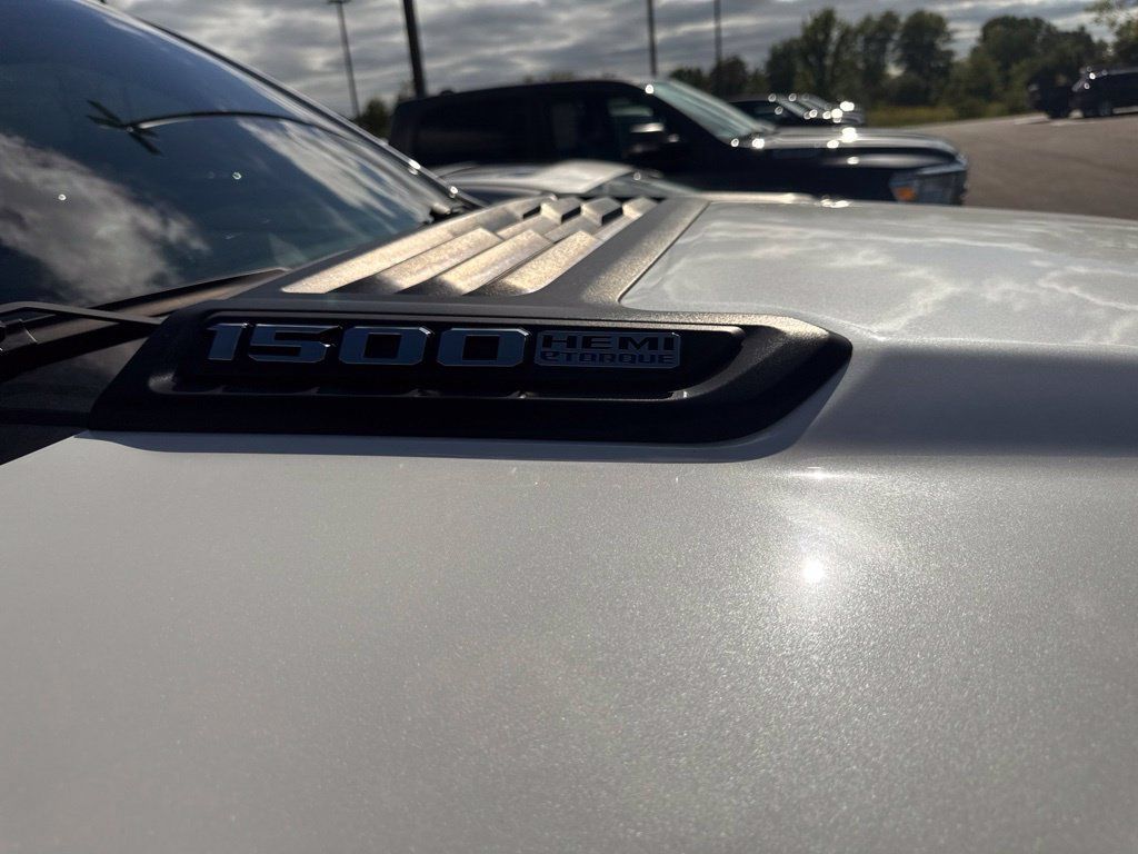 Used 2021 RAM 1500 Laramie AWD/4WD image 18