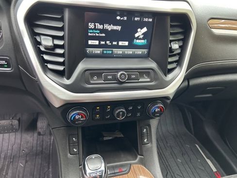 Used 2019 GMC Acadia SLE w/ LPO, Floor Liner Package image 27