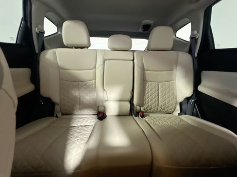 Used 2023 Nissan Murano Platinum w/ Cargo Package FWD image 33