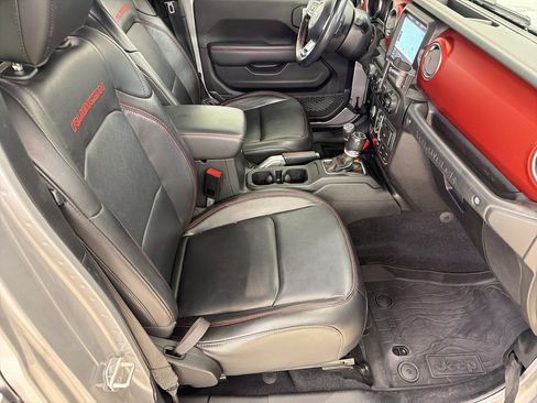 Used 2020 Jeep Wrangler Unlimited Rubicon AWD/4WD image 29