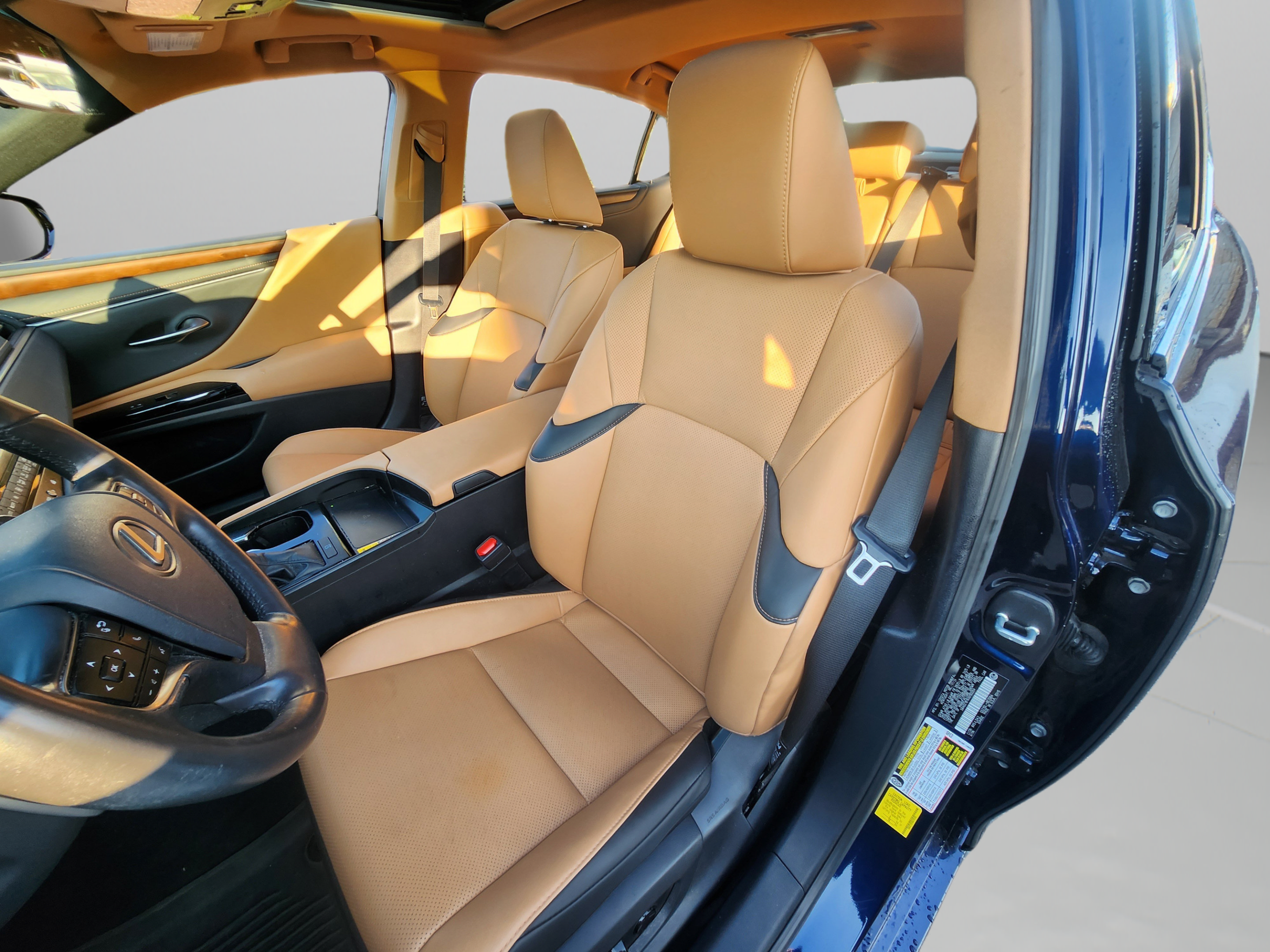 Certified 2025 Lexus ES 350 w/ Premium Package FWD image 13