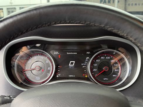 Used 2018 Dodge Charger R/T Scat Pack w/ Dynamics Package RWD image 16