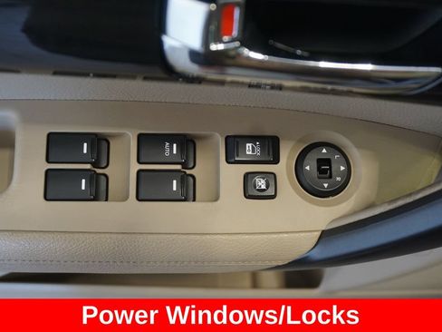 Used 2011 Kia Sorento 2WD w/ Convenience Pkg image 5