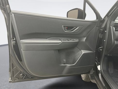 Used 2026 Subaru Outback Premium image 9