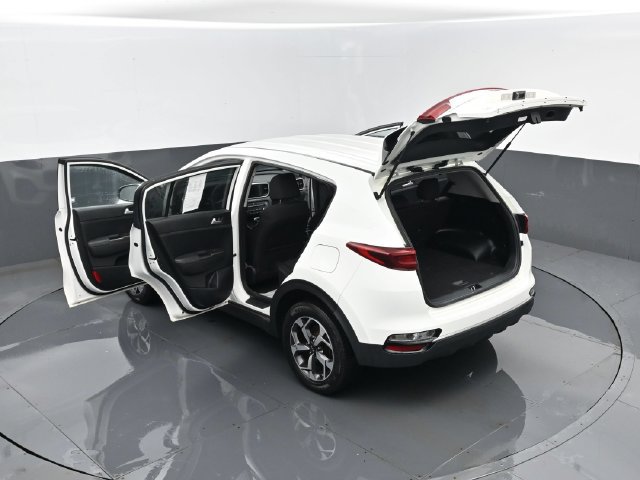 Used 2020 Kia Sportage LX AWD/4WD image 25