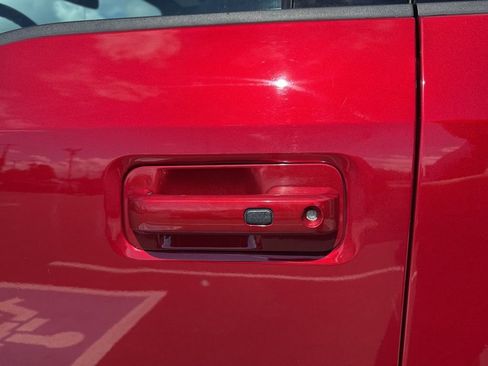 Used 2019 Ford F150 Lariat image 12