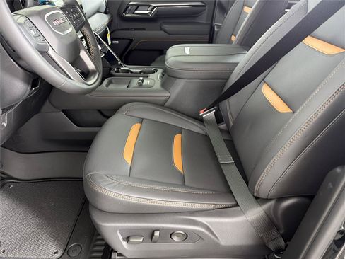 New 2026 GMC Sierra 2500 AT4 w/ AT4 Premium Plus Package AWD/4WD image 7