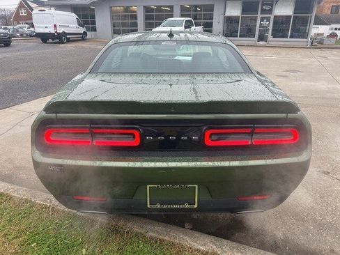 Used 2022 Dodge Challenger GT w/ Plus Package image 7