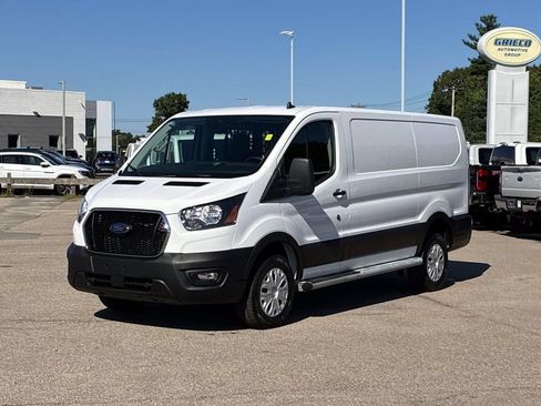Used 2025 Ford Transit 250 Low Roof w/ Exterior Upgrade Package RWD image 3