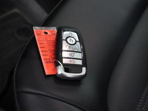 Used 2020 Ford Edge SEL w/ Convenience Package AWD/4WD image 32