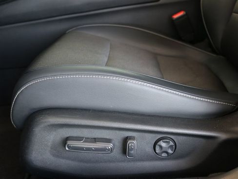 Used 2018 Honda Accord Sport image 15