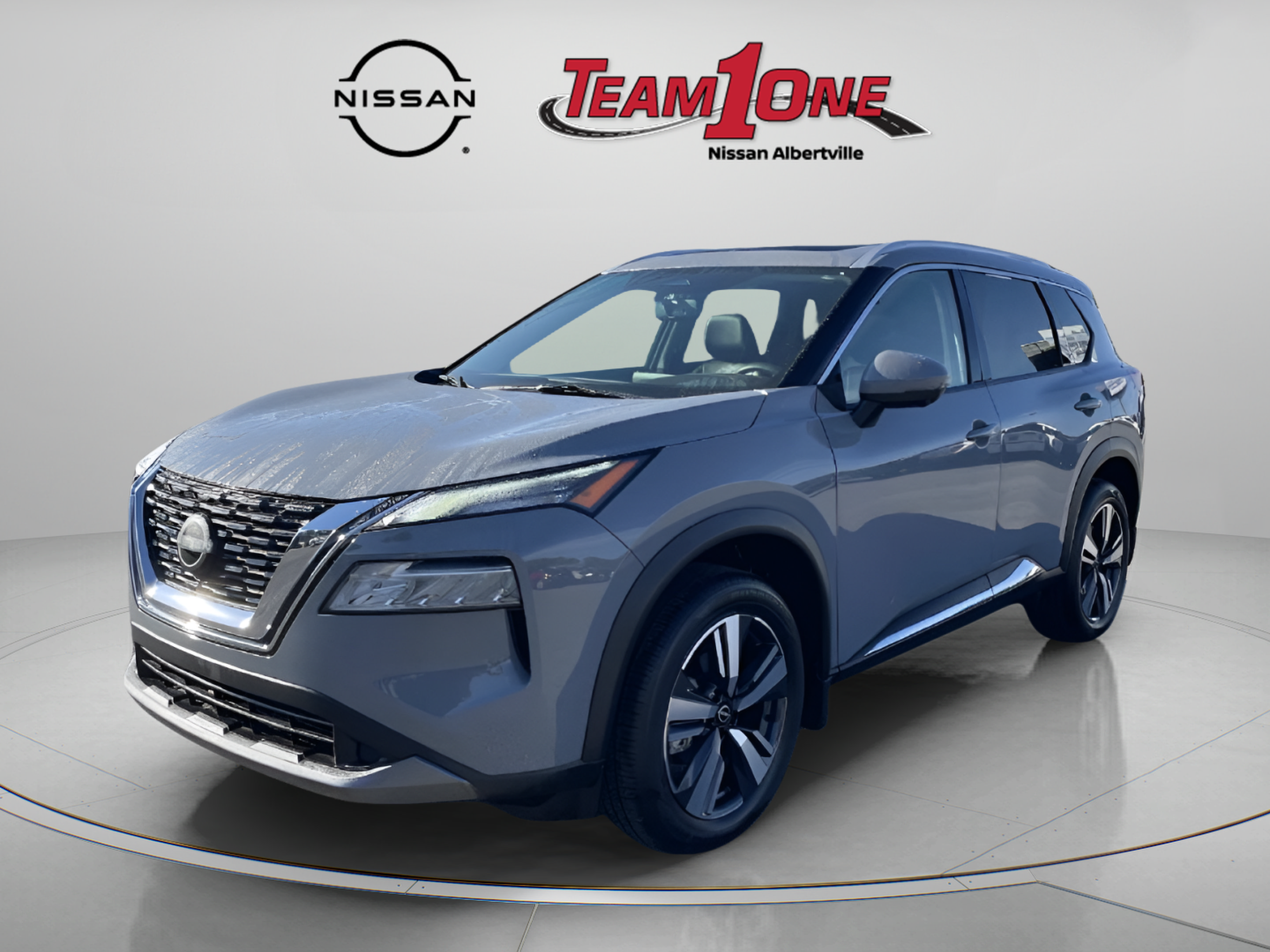 Used 2023 Nissan Rogue SL FWD image 4