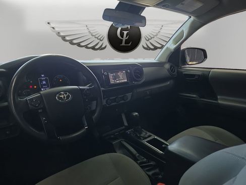 Used 2019 Toyota Tacoma SR w/ SR Convenience Package RWD image 19