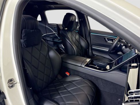 Used 2023 Mercedes-Benz Maybach S 680 4MATIC image 39