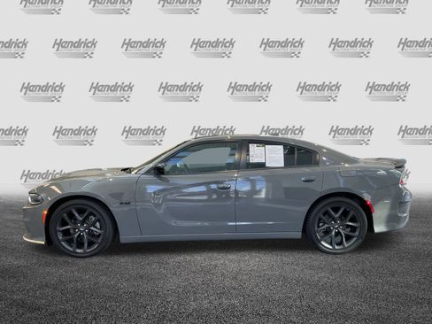 Used 2023 Dodge Charger R/T w/ Blacktop Package image 7