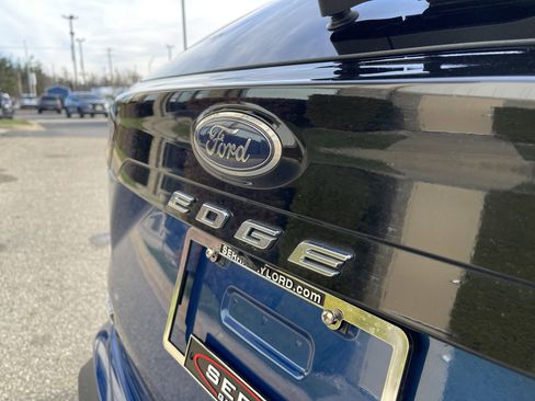 Used 2021 Ford Edge SEL w/ Convenience Package image 23