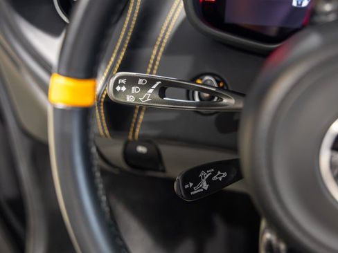Used 2020 McLaren 600LT Spider RWD image 40