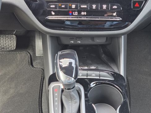 New 2026 Buick Envista Sport Touring FWD image 12