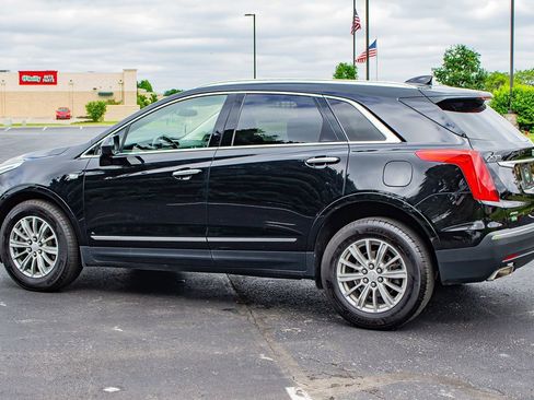 Used 2017 Cadillac XT5 Luxury w/ Driver Awareness Package AWD/4WD image 6