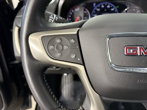 Used 2022 GMC Terrain Denali w/ Denali Premium Package image 13