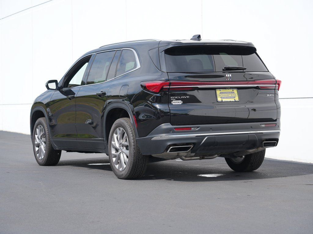 Certified 2026 Buick Enclave Preferred AWD/4WD image 5