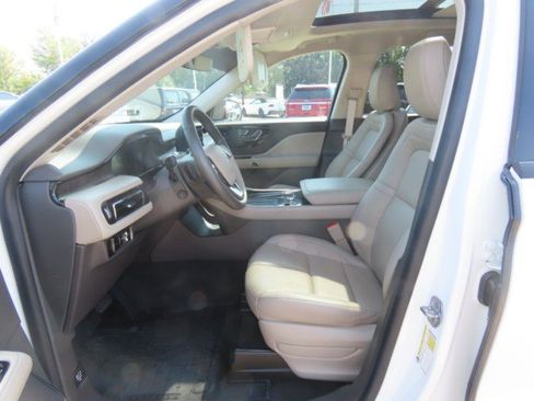 Used 2023 Lincoln Aviator Reserve w/ Jet Package RWD image 25