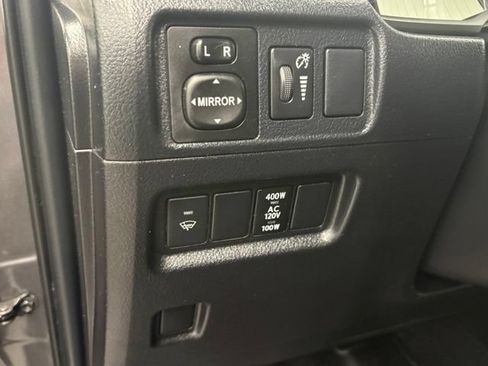 Used 2019 Toyota 4Runner TRD Off-Road Premium AWD/4WD image 15