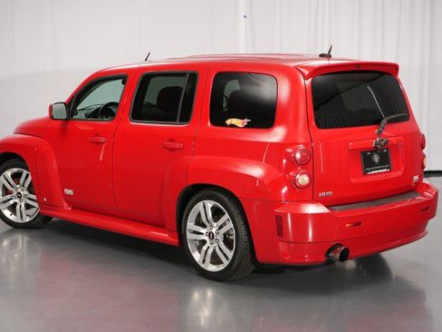 Used 2008 Chevrolet HHR SS FWD image 24