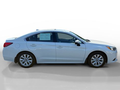 Used 2016 Subaru Legacy 2.5i Premium AWD/4WD image 6