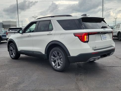 New 2026 Ford Explorer Active w/ Active Comfort Package AWD/4WD image 6