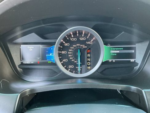 Used 2015 Ford Explorer XLT w/ Equipment Group 202B FWD image 14