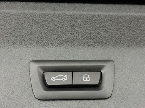 Used 2024 BMW X3 xDrive30i image 32