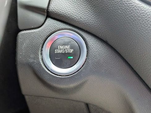 Used 2022 Chevrolet Equinox LT FWD image 29