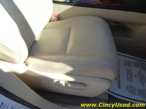 Used 2012 Lexus RX 350 AWD w/ Premium Pkg image 32