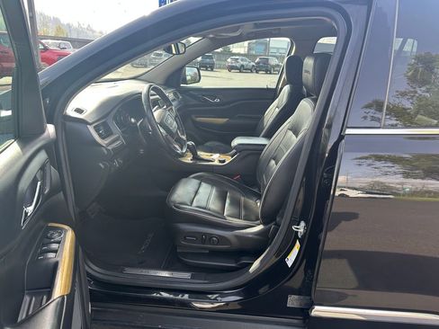 Used 2017 GMC Acadia Denali w/ Technology Package image 13