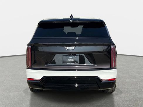 Certified 2025 Cadillac Escalade IQ Sport 1 w/ LPO, ONYX Package AWD/4WD image 4