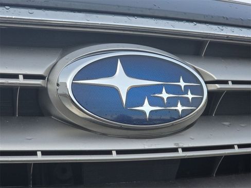 Used 2017 Subaru Legacy 2.5i Limited image 32